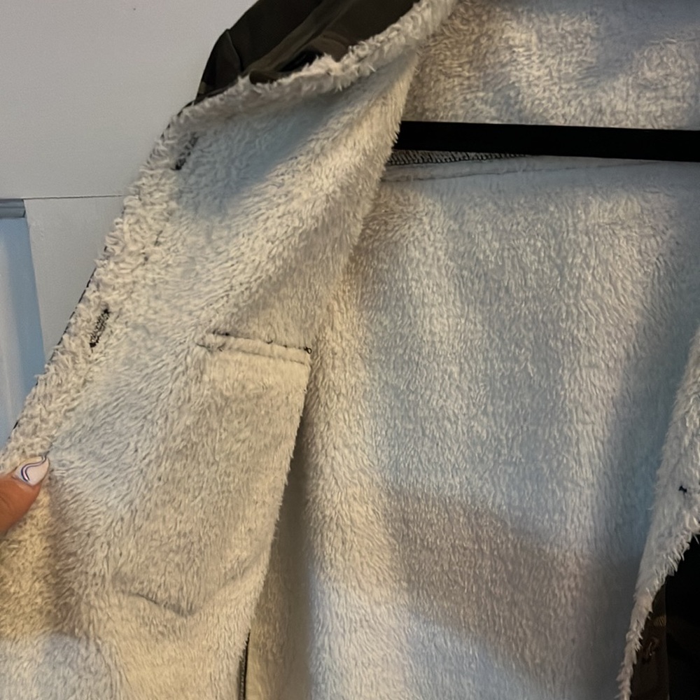 Camo jacket - Picture 3 of 3